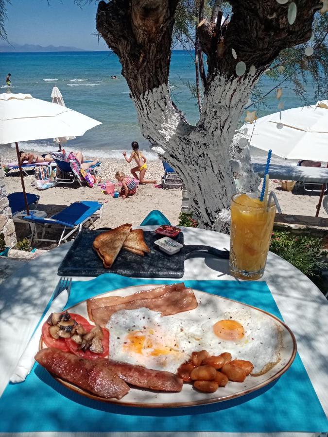 Votsalon Beach House Katastarion Екстер'єр фото