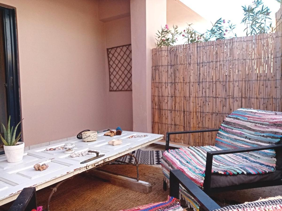 Votsalon Beach House Katastarion Екстер'єр фото