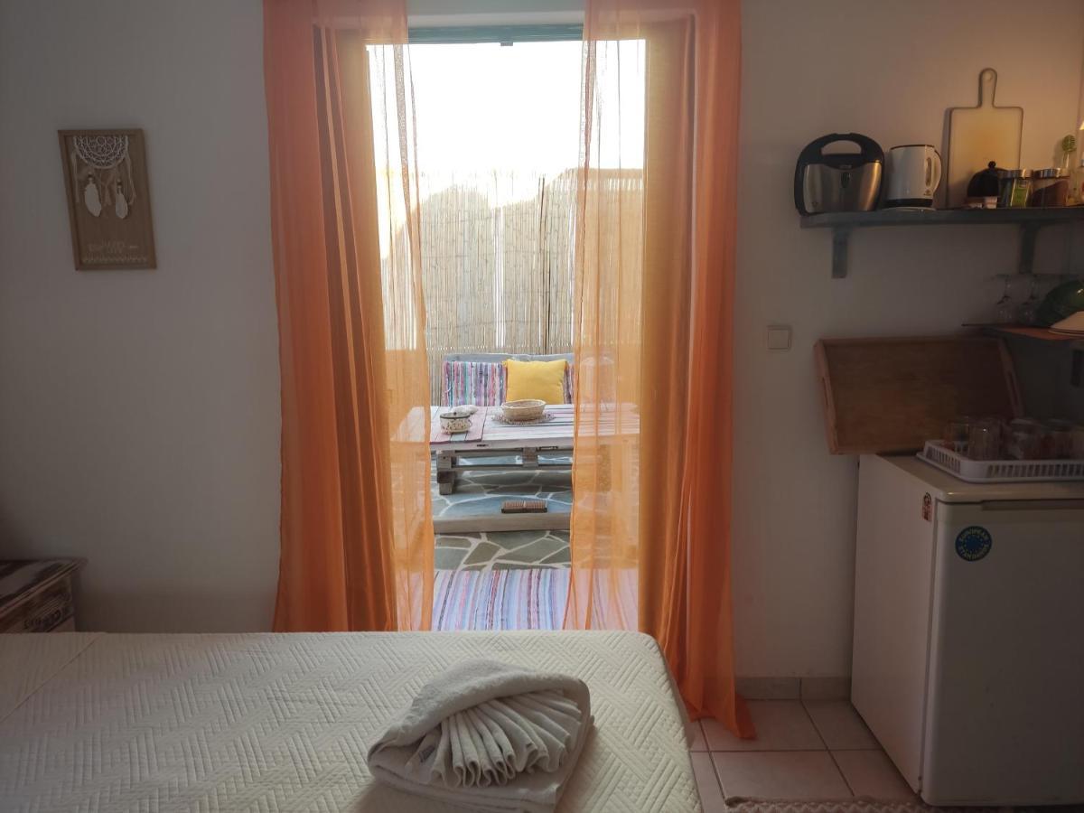 Votsalon Beach House Katastarion Екстер'єр фото