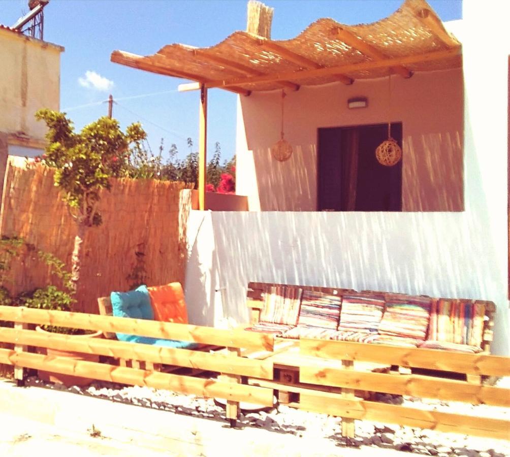 Votsalon Beach House Katastarion Екстер'єр фото