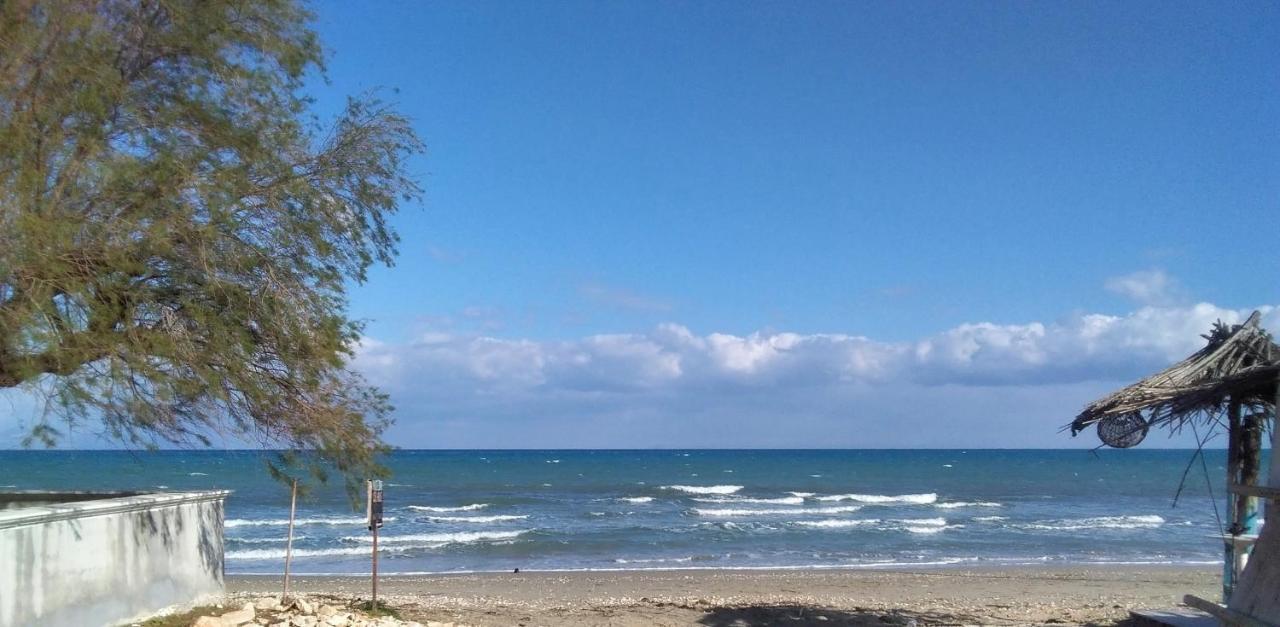 Votsalon Beach House Katastarion Екстер'єр фото